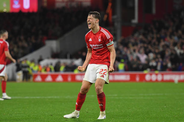 胜利背后的 胜利背后的